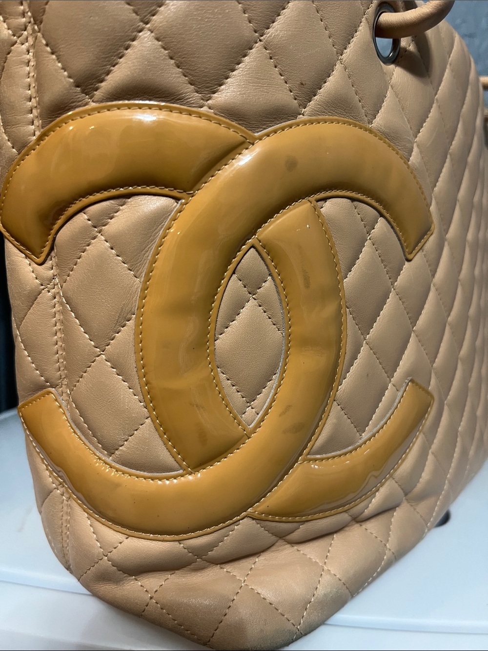 🧡 CHANEL Quilted Calfskin Large Cambon Tote Bag - Picture 6 of 17